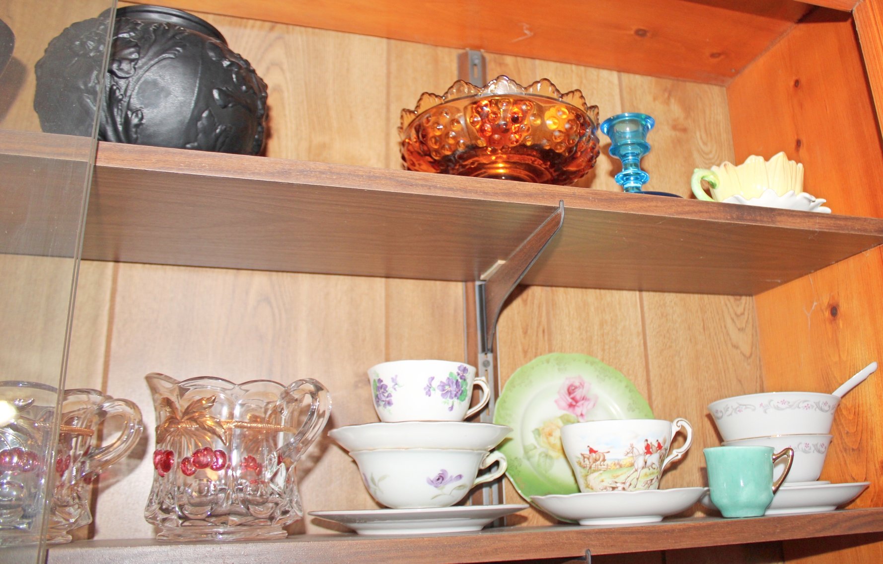 Image for LIVING ESTATE AUCTION