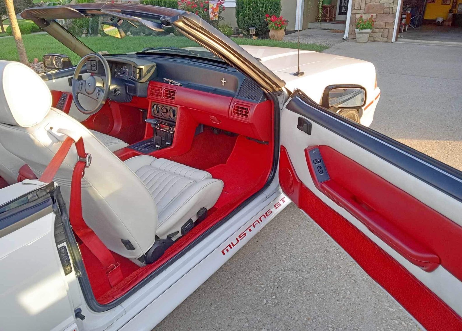 Image for FANTASTIC LIVING ESTATE AUCTION