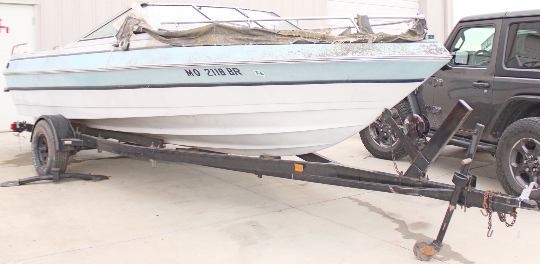 Image for FANTASTIC LIVING ESTATE AUCTION