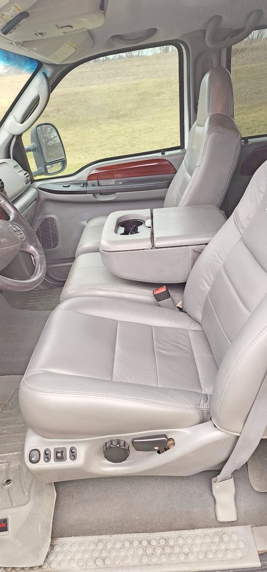 Image for FANTASTIC LIVING ESTATE AUCTION