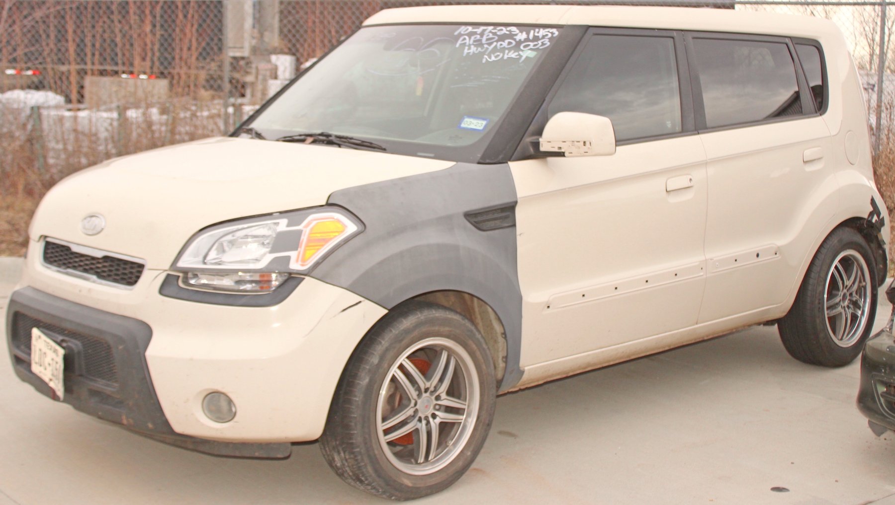 Image for FANTASTIC LIVING ESTATE AUCTION