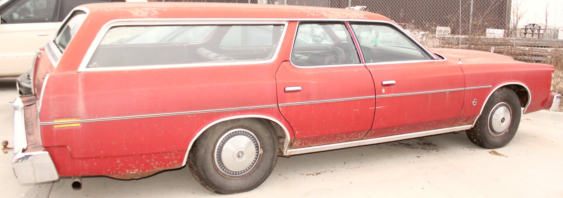 Image for FANTASTIC LIVING ESTATE AUCTION