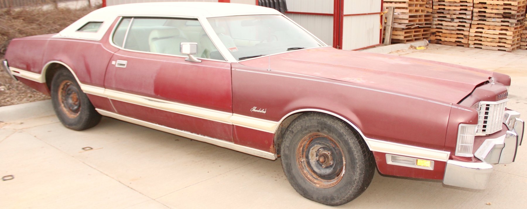 Image for FANTASTIC LIVING ESTATE AUCTION