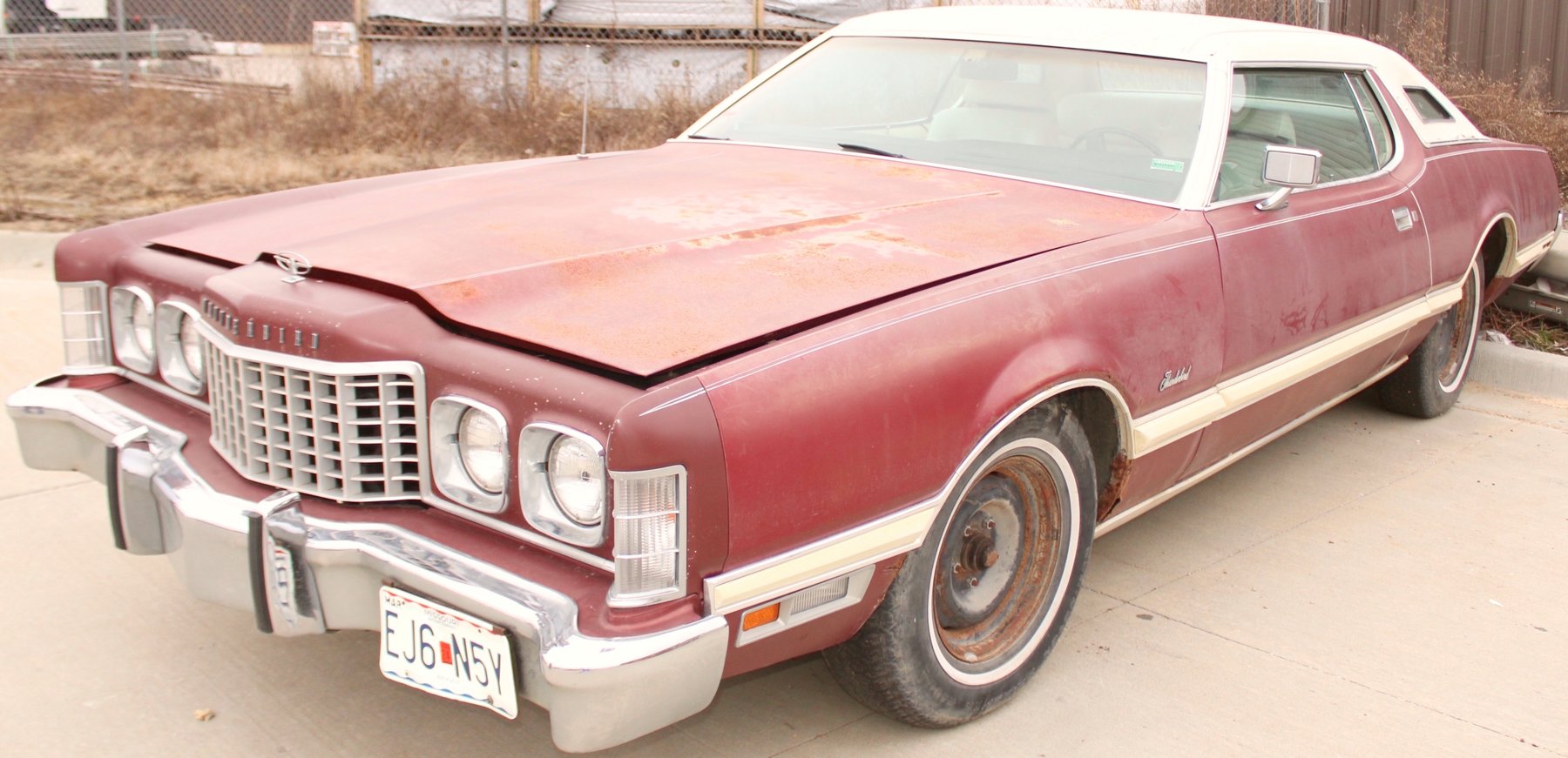 Image for FANTASTIC LIVING ESTATE AUCTION