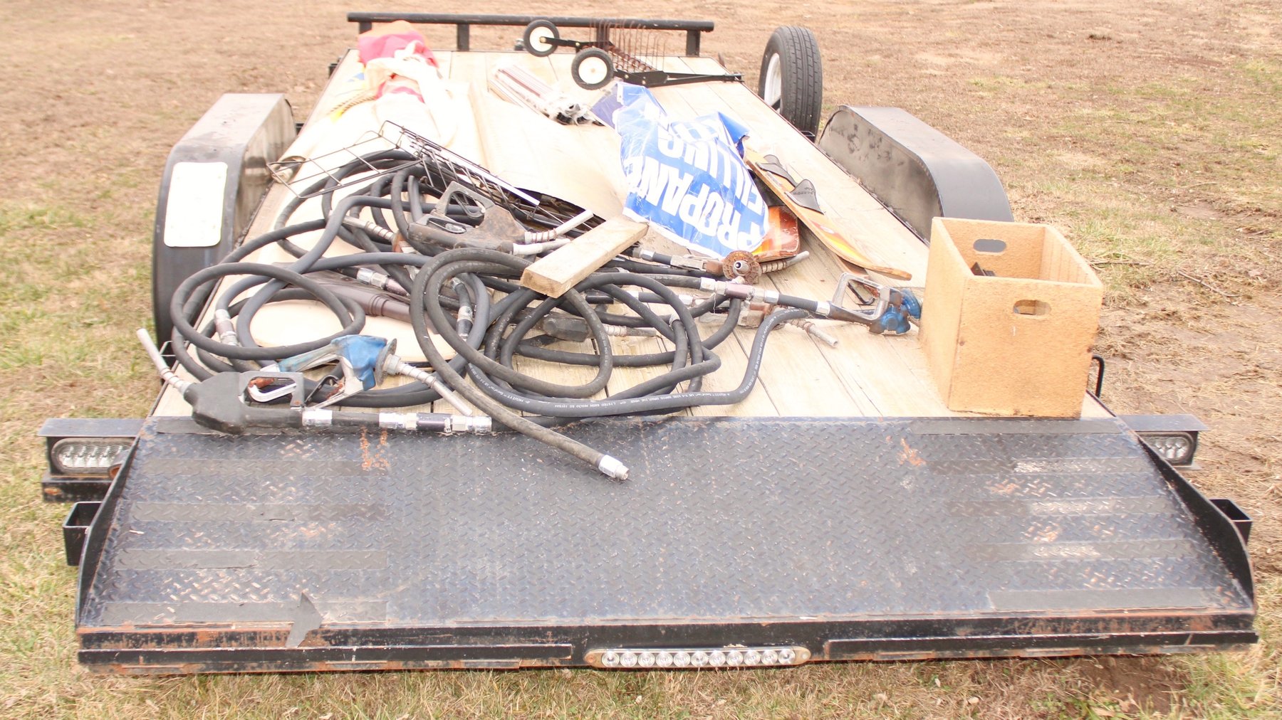 Image for FANTASTIC LIVING ESTATE AUCTION