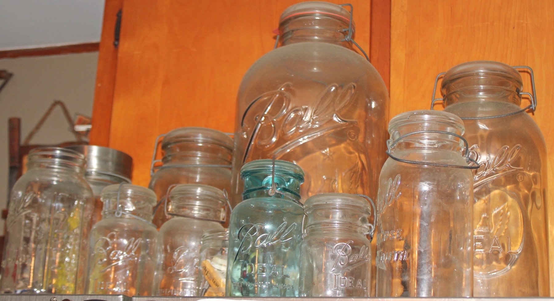 Image for INCREDIBLE ESTATE AUCTION