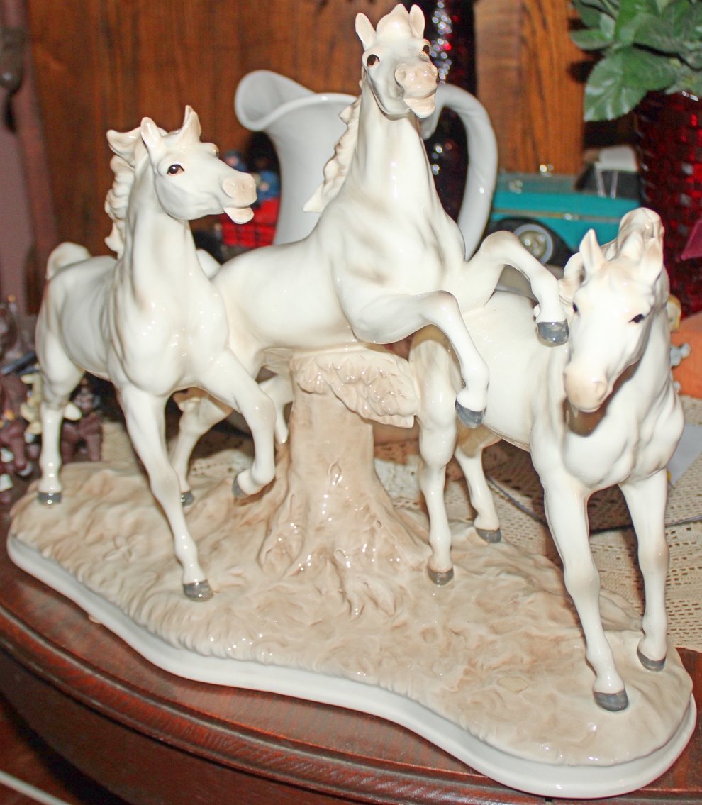 Image for INCREDIBLE ESTATE AUCTION