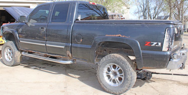 Image for HUGE 2-RING FARM AUCTION