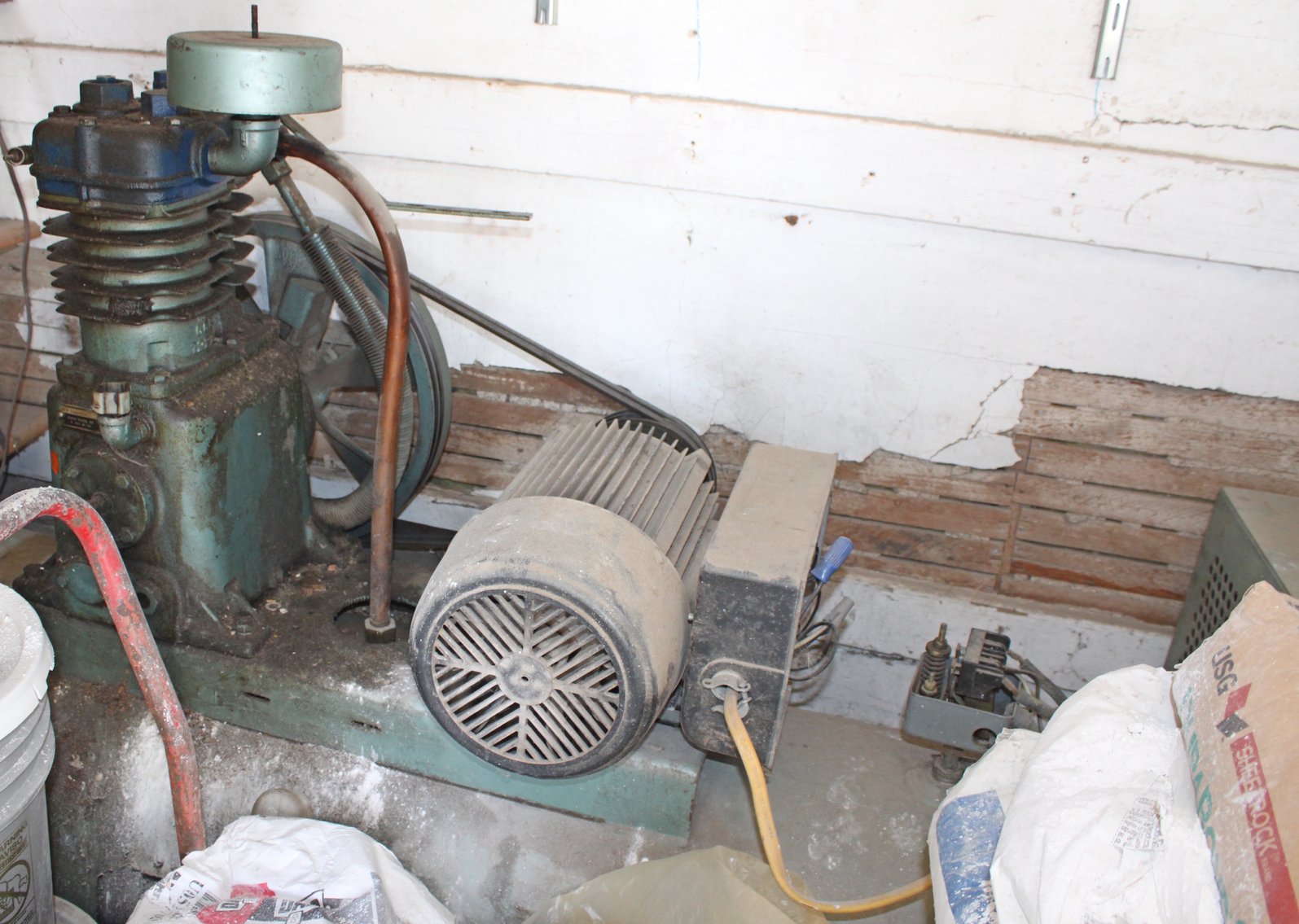 Image for HUGE 2-RING FARM AUCTION