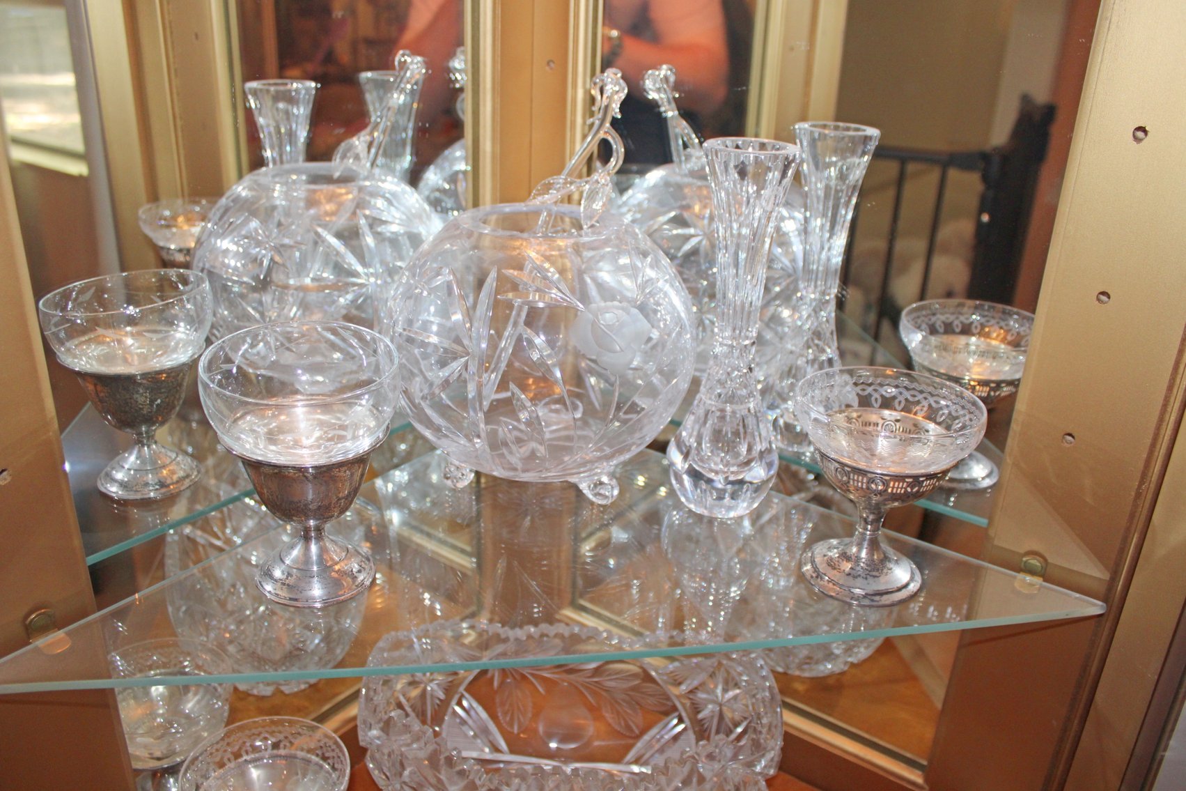 Image for VINTAGE TIME CAPSULE ESTATE AUCTION