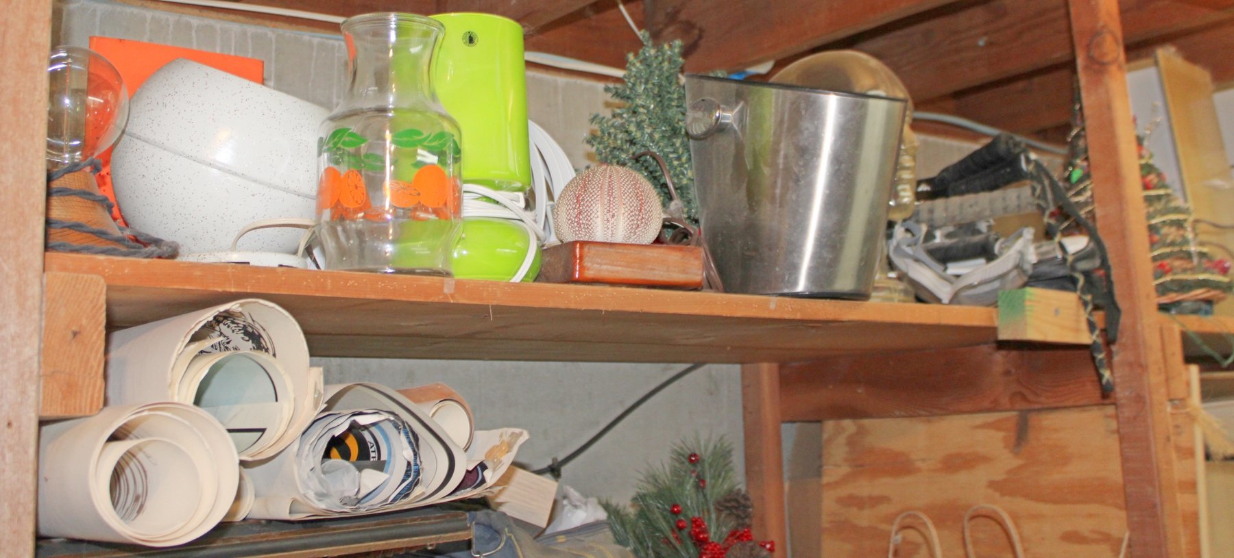 Image for MID CENTURY LIVING ESTATE AUCTION