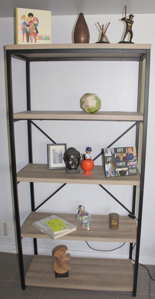 Image for MID CENTURY LIVING ESTATE AUCTION