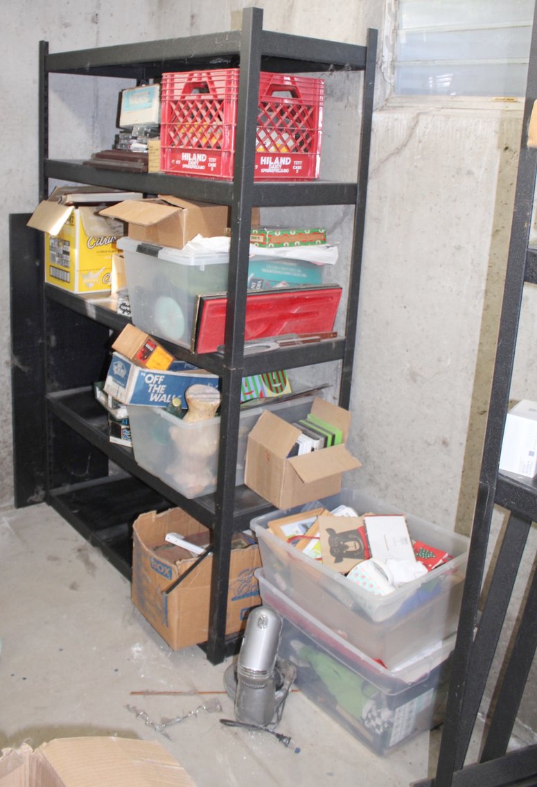 Image for MID CENTURY LIVING ESTATE AUCTION