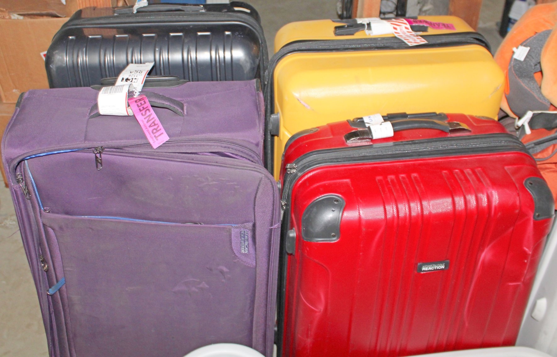 Image for MID CENTURY LIVING ESTATE AUCTION