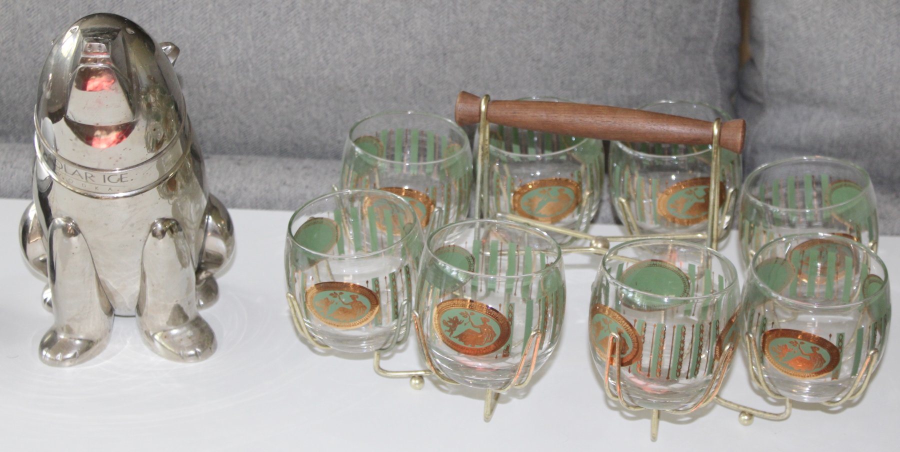 Image for MID CENTURY LIVING ESTATE AUCTION