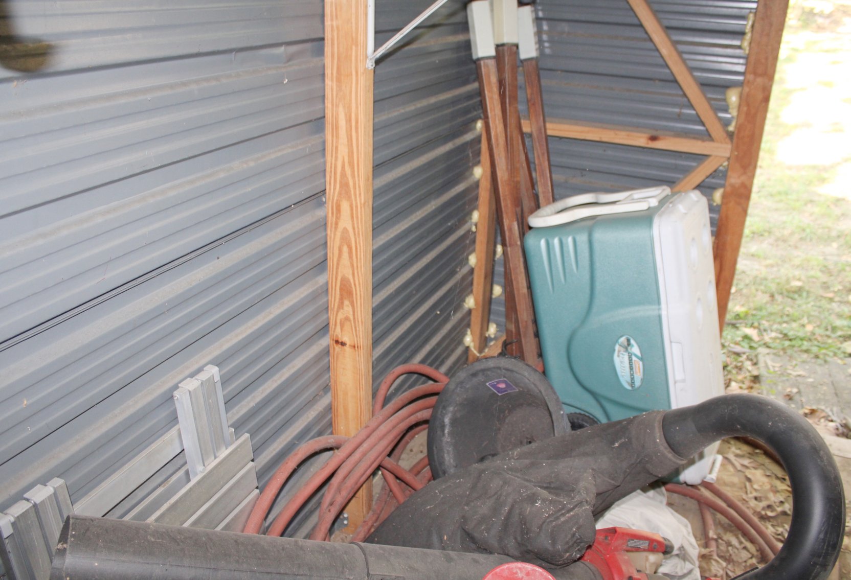 Image for MID CENTURY LIVING ESTATE AUCTION