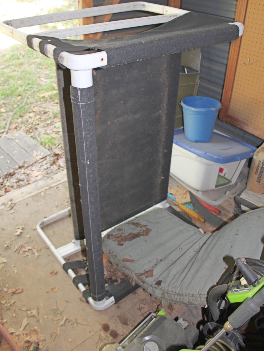 Image for MID CENTURY LIVING ESTATE AUCTION