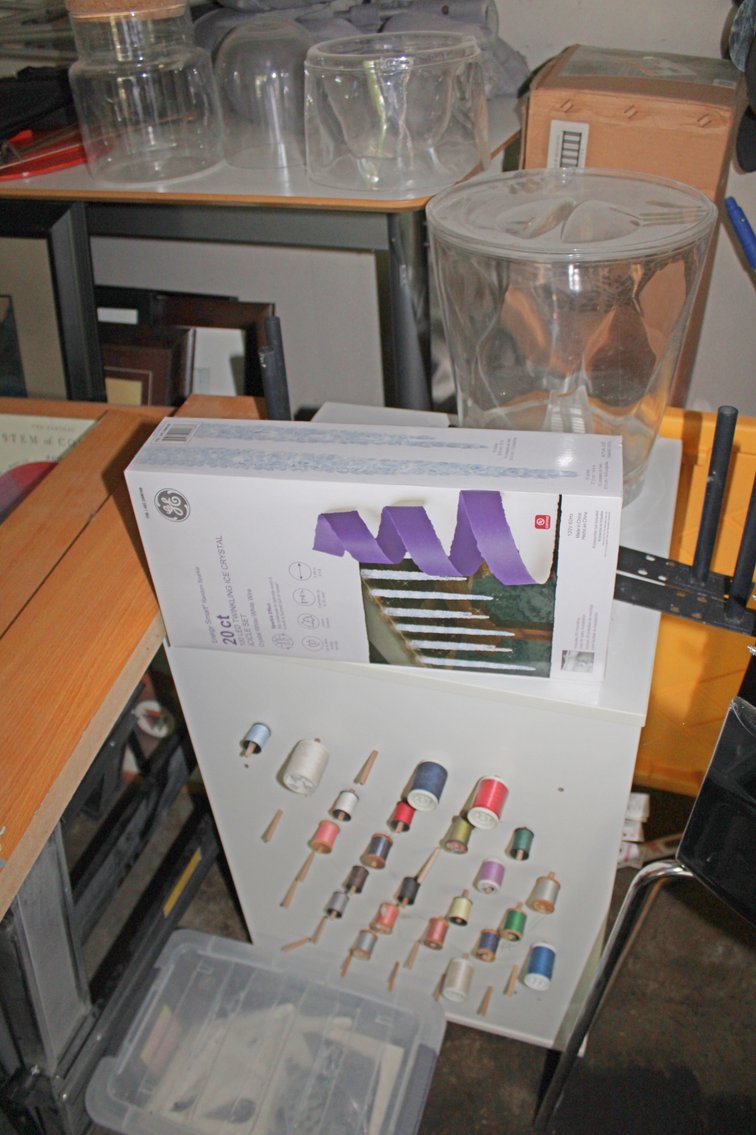 Image for MID CENTURY LIVING ESTATE AUCTION