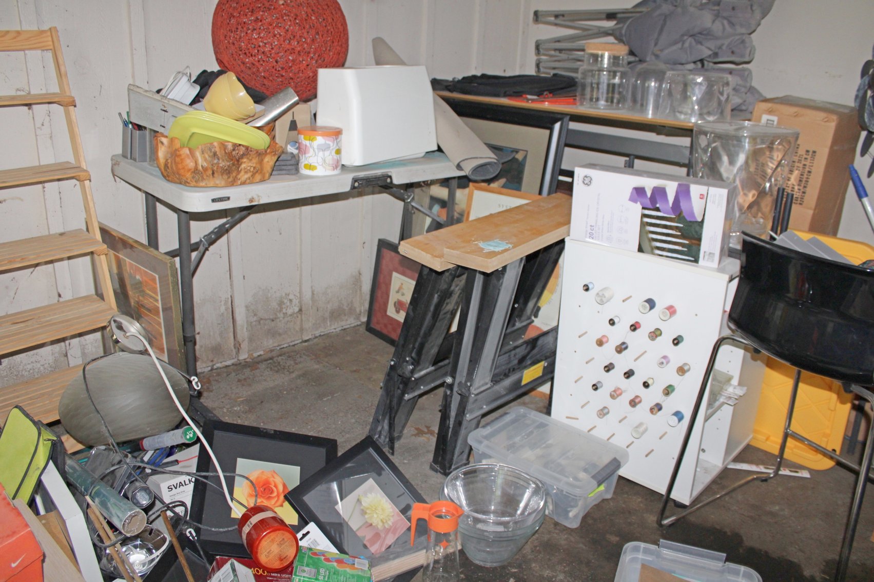 Image for MID CENTURY LIVING ESTATE AUCTION