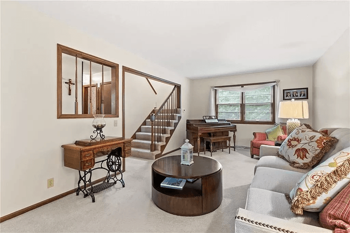 Image for ESTATE AUCTION