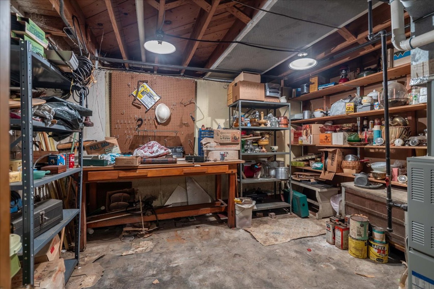 Image for REAL ESTATE & PERSONAL PROPERTY AUCTION