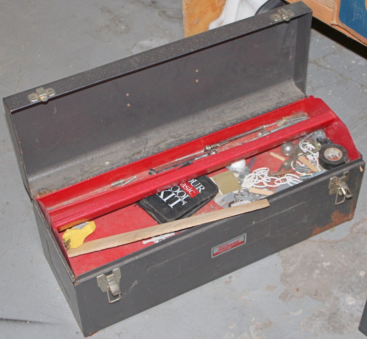 Image for ESTATE AUCTION