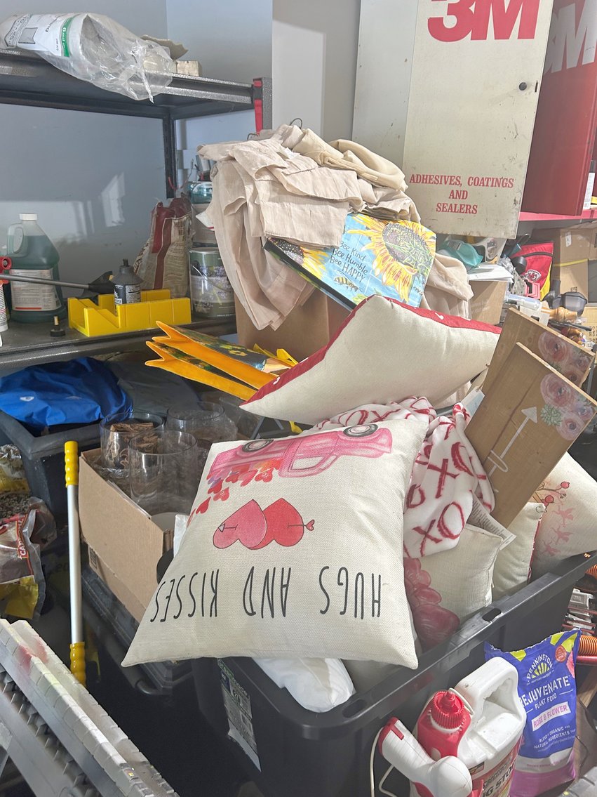 Image for EMERGENCY LAST MINUTE ANTIQUE DEALER'S LIVING ESTATE AUCTION