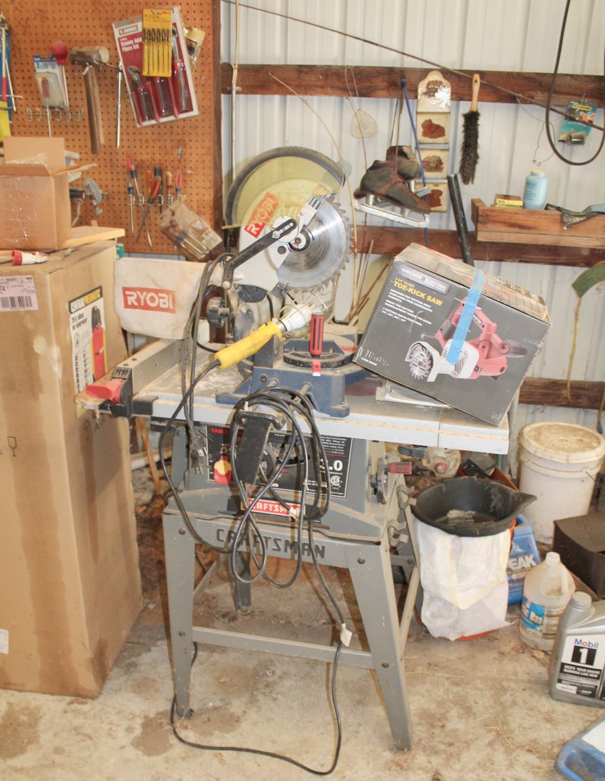 Image for FARM ESTATE AUCTION