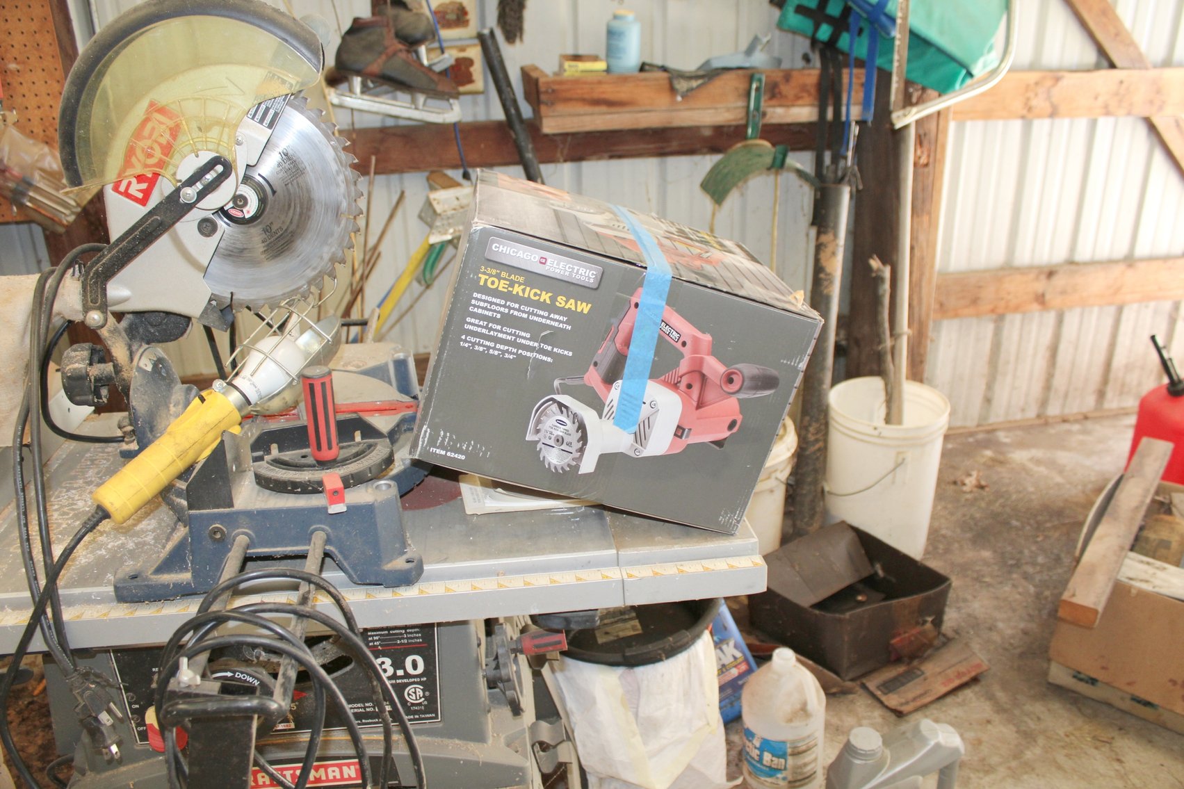 Image for FARM ESTATE AUCTION