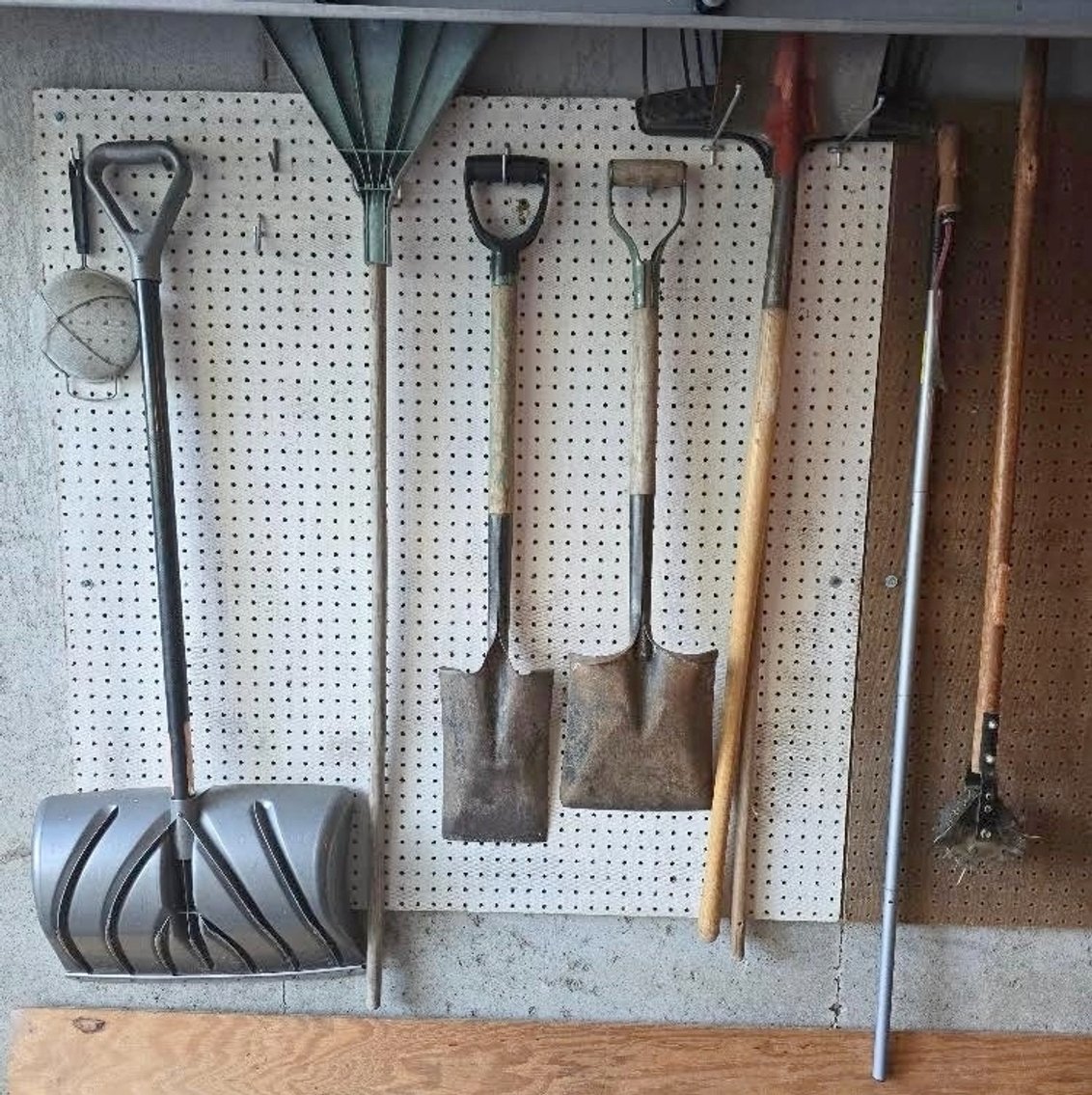 Image for ESTATE AUCTION