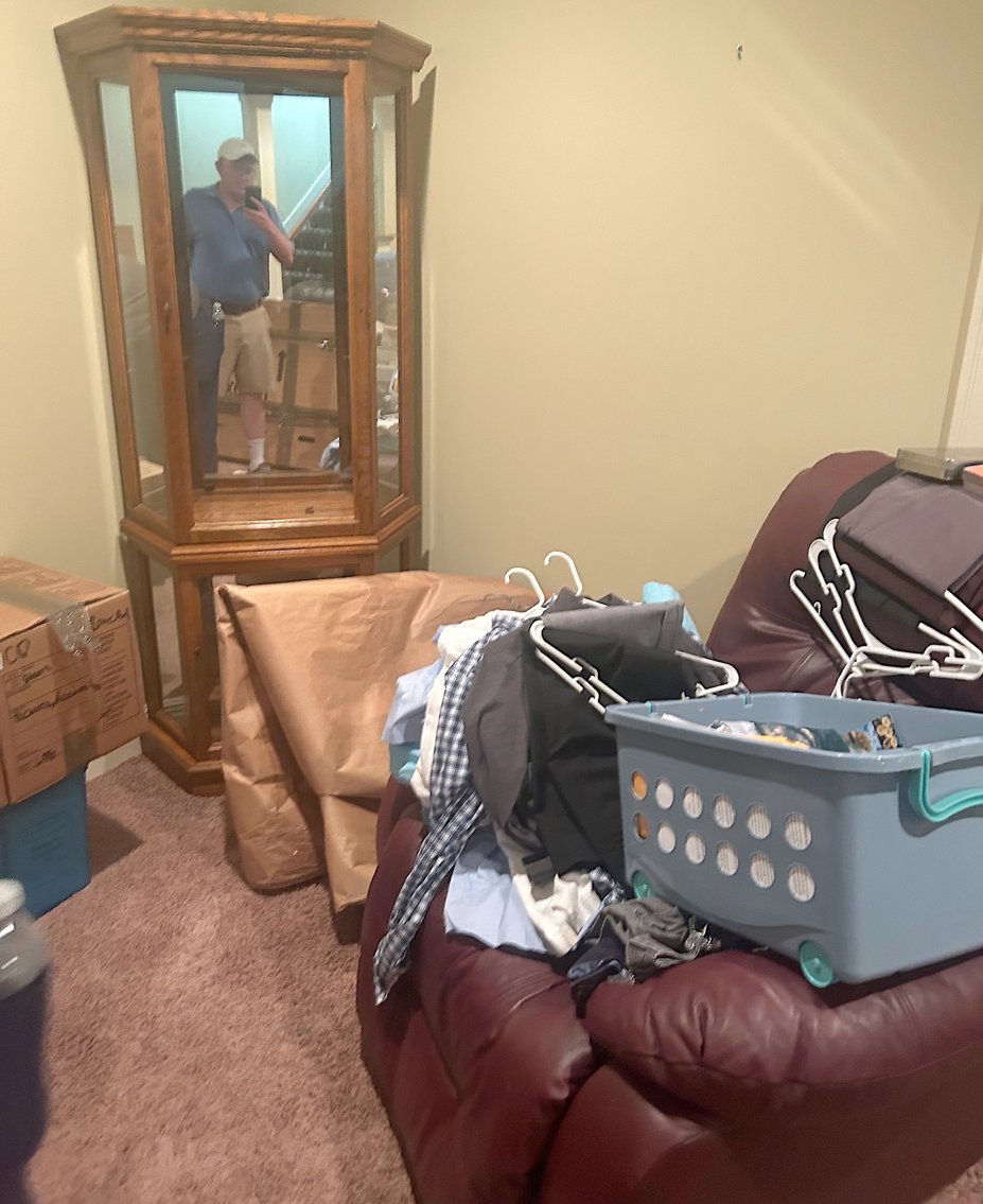 Image for LIVING ESTATE AUCTION