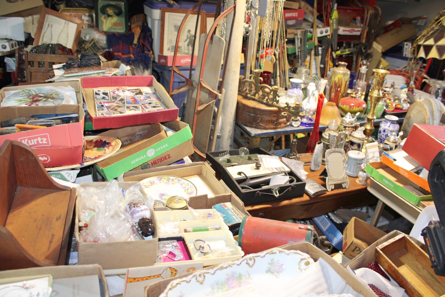 Image for HUGE COLLECTOR'S AUCTION