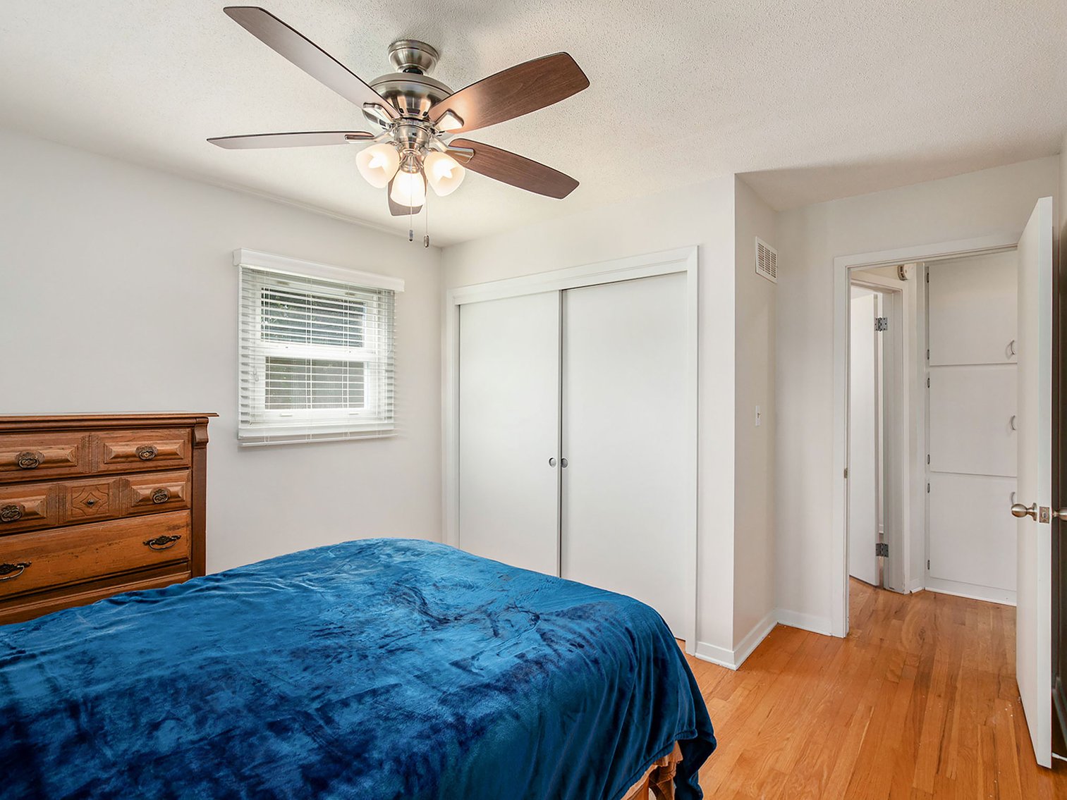 Image for REAL ESTATE & PERSONAL PROPERTY AUCTION