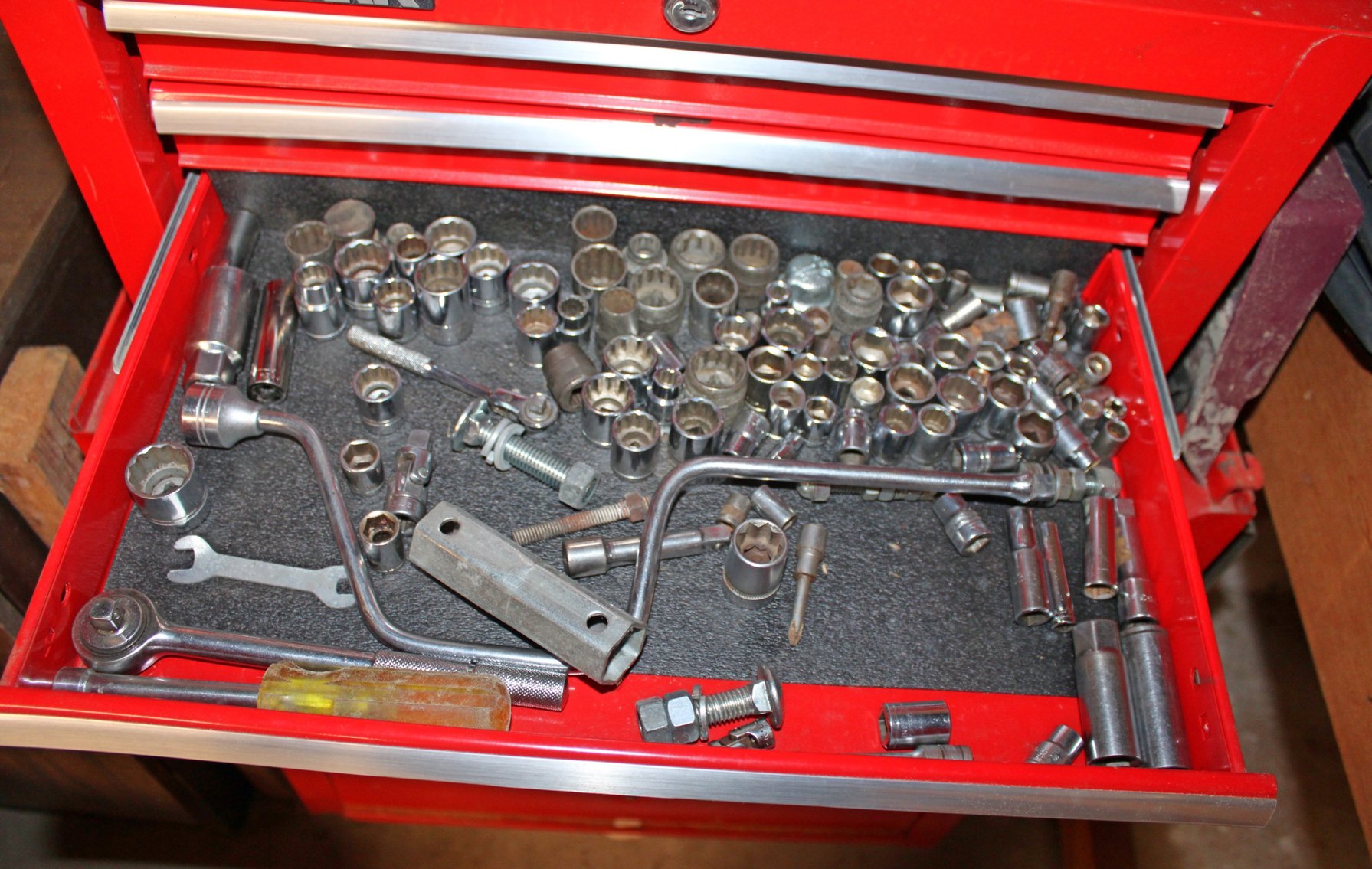 Image for REAL ESTATE & PERSONAL PROPERTY AUCTION