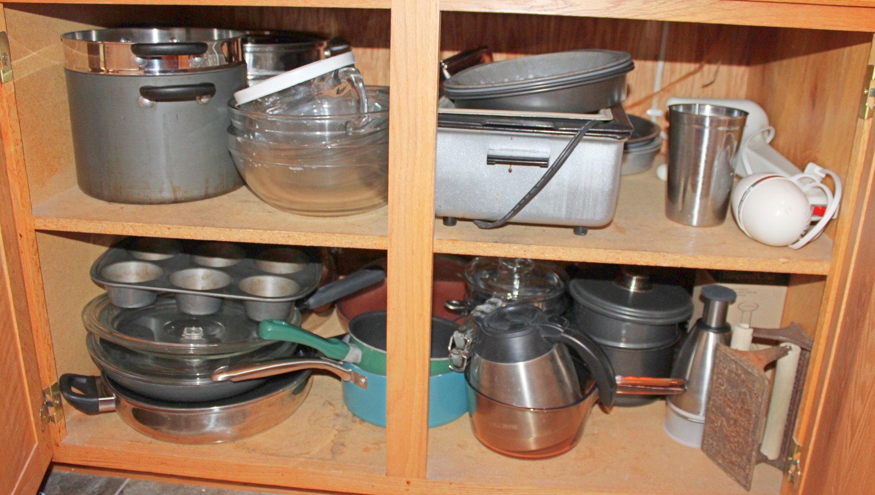 Image for LIVING ESTATE AUCTION