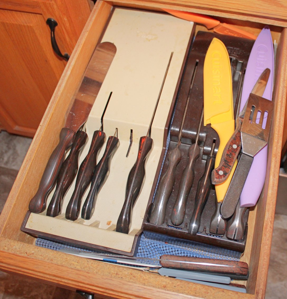 Image for LIVING ESTATE AUCTION