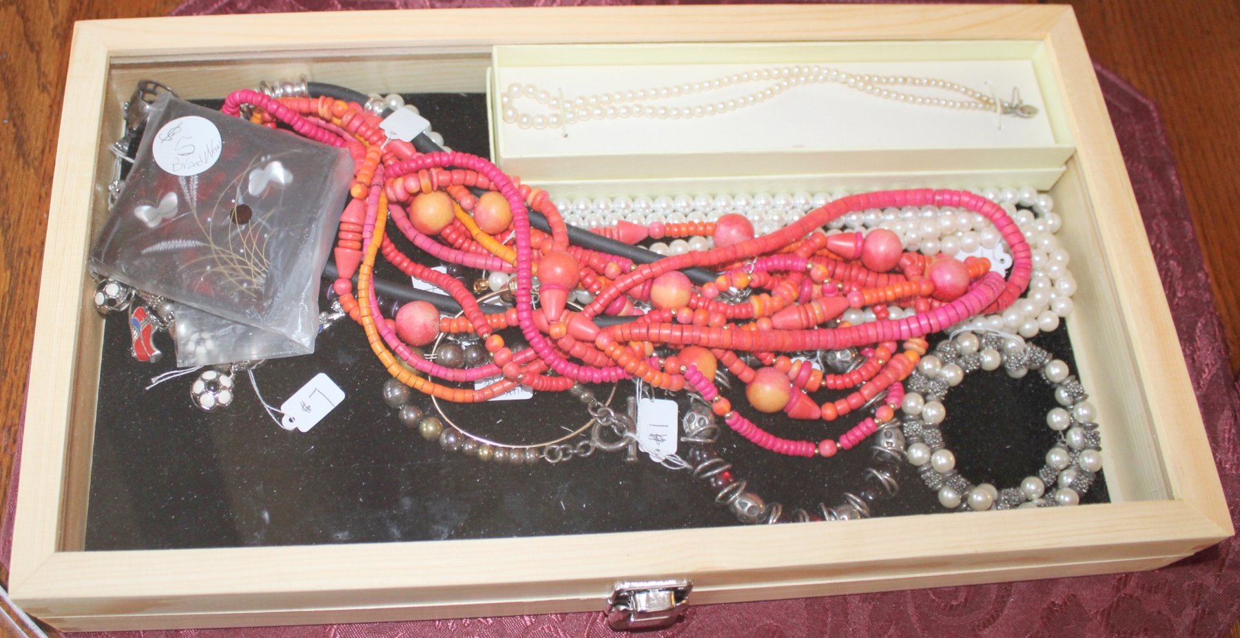 Image for LIVING ESTATE AUCTION