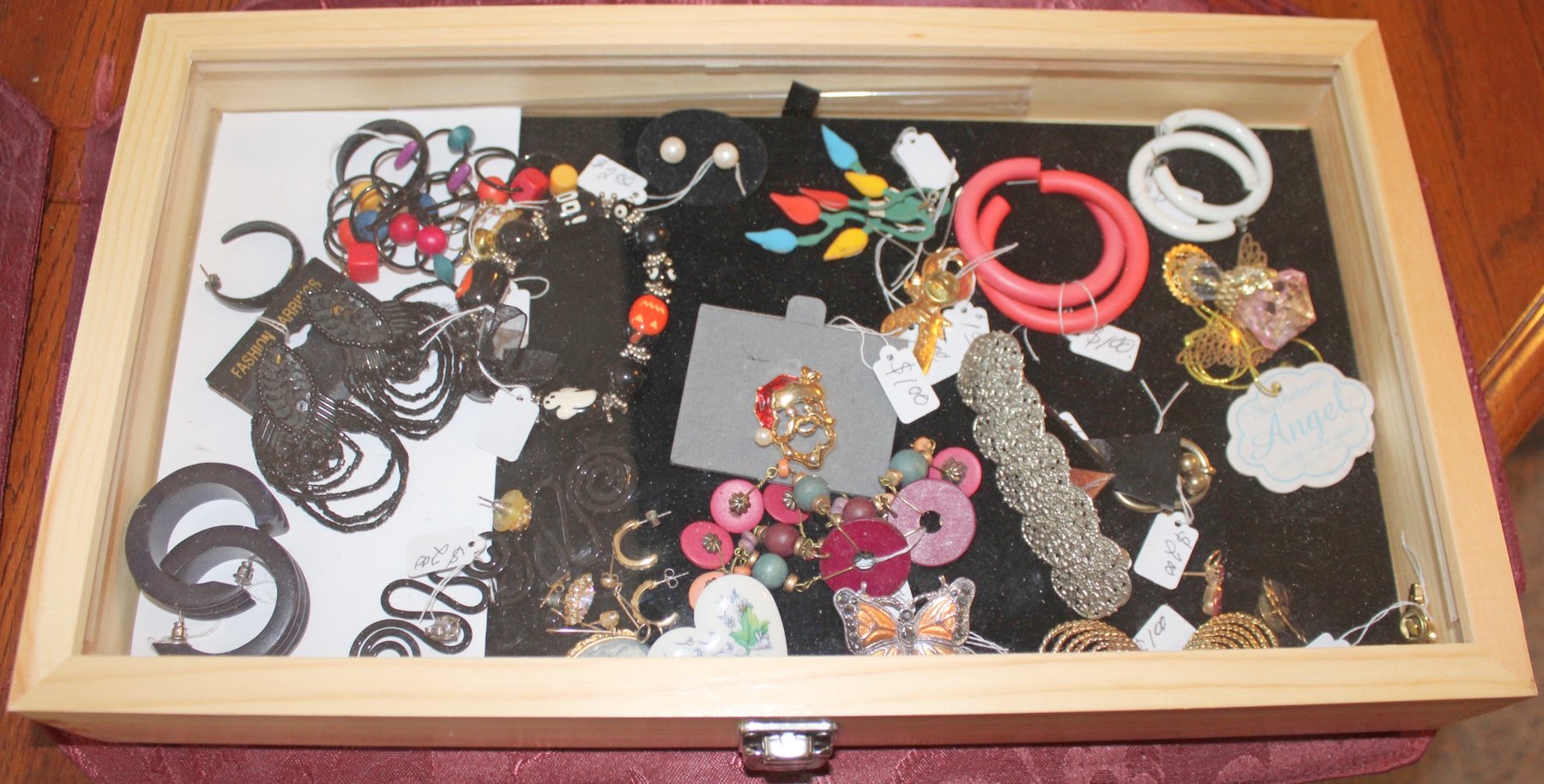 Image for LIVING ESTATE AUCTION