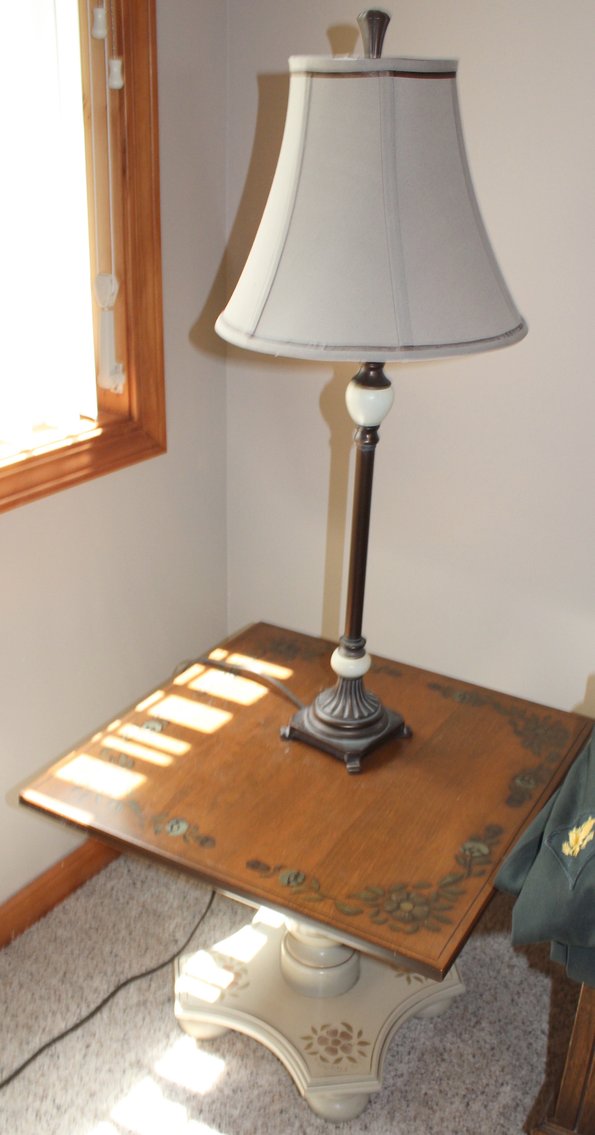 Image for LIVING ESTATE AUCTION