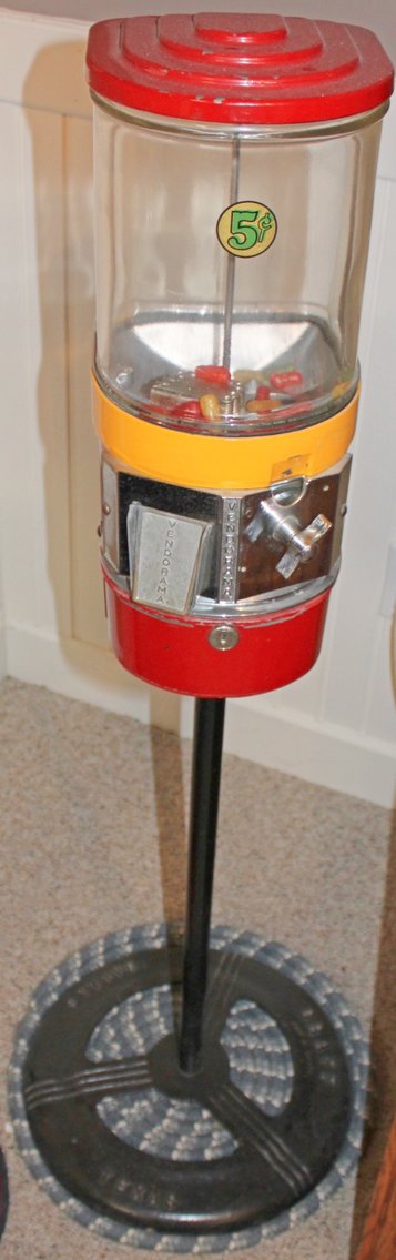 Image for LIVING ESTATE AUCTION