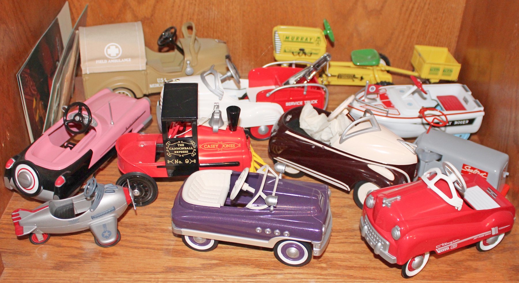 Image for LIVING ESTATE AUCTION