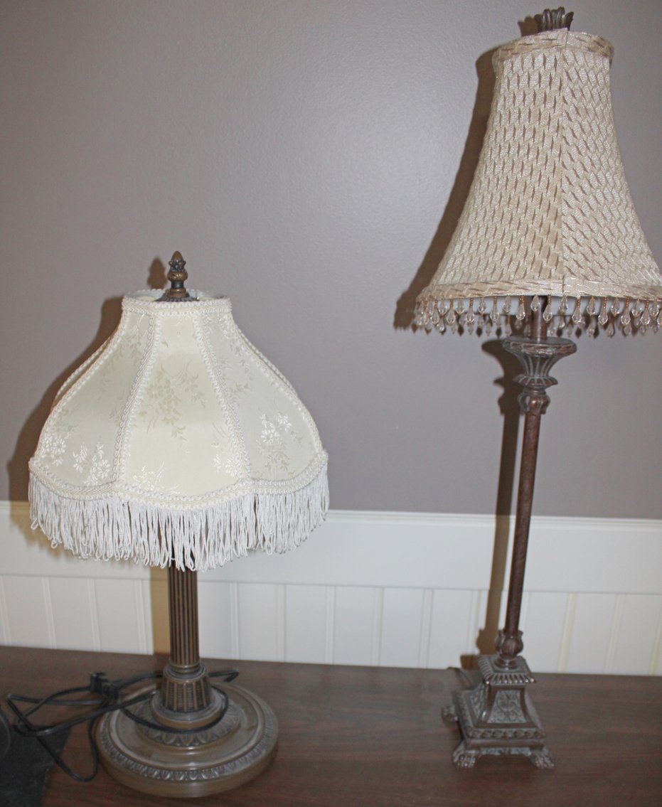 Image for LIVING ESTATE AUCTION