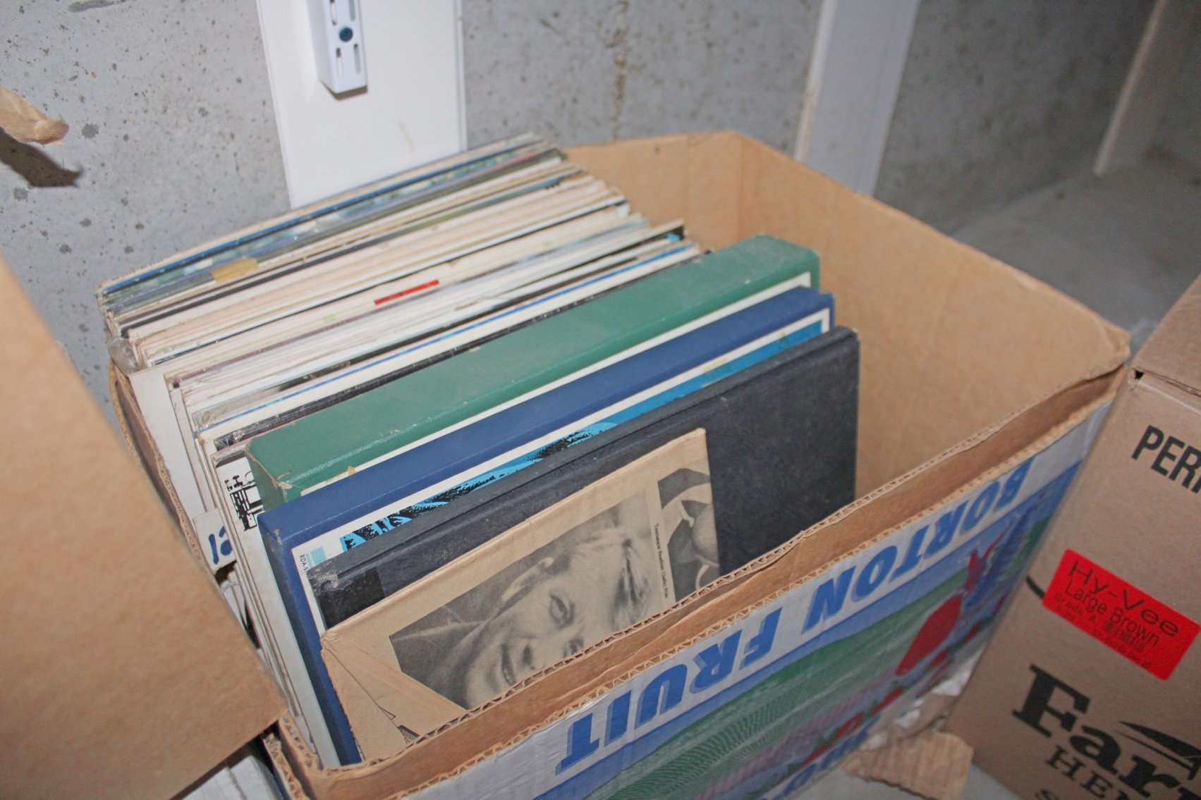 Image for LIVING ESTATE AUCTION