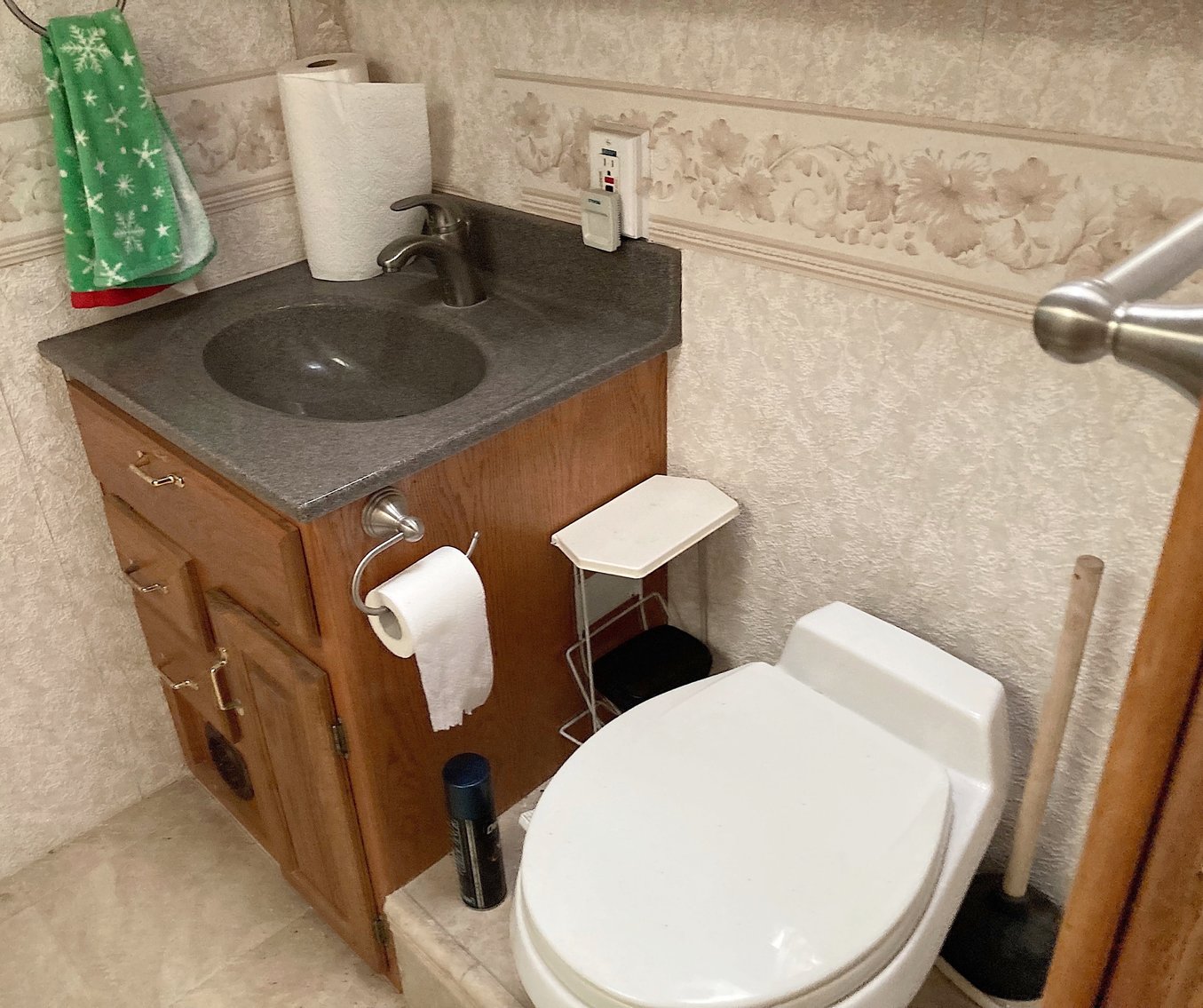 Image for TREASURE HUNT ESTATE AUCTION