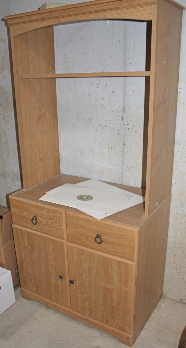 Image for LIVING ESTATE AUCTION