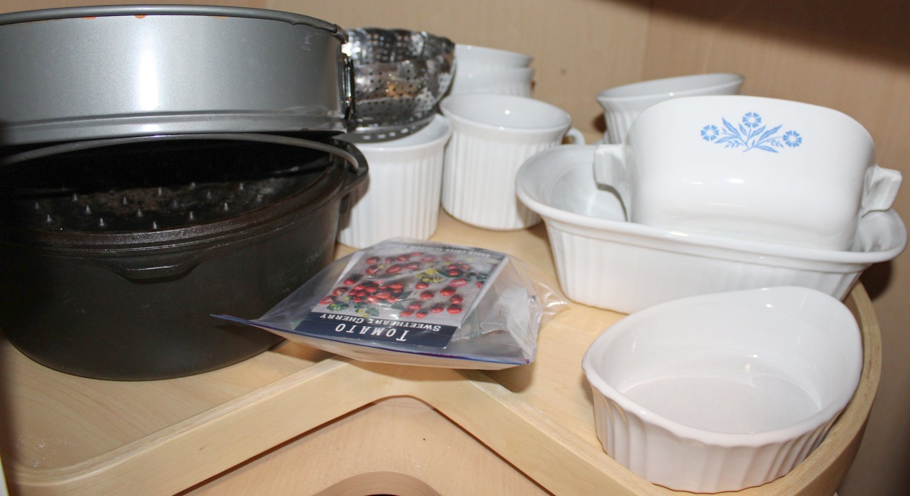 Image for LIVING ESTATE AUCTION