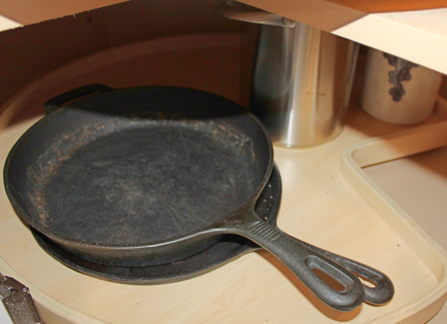 Image for LIVING ESTATE AUCTION