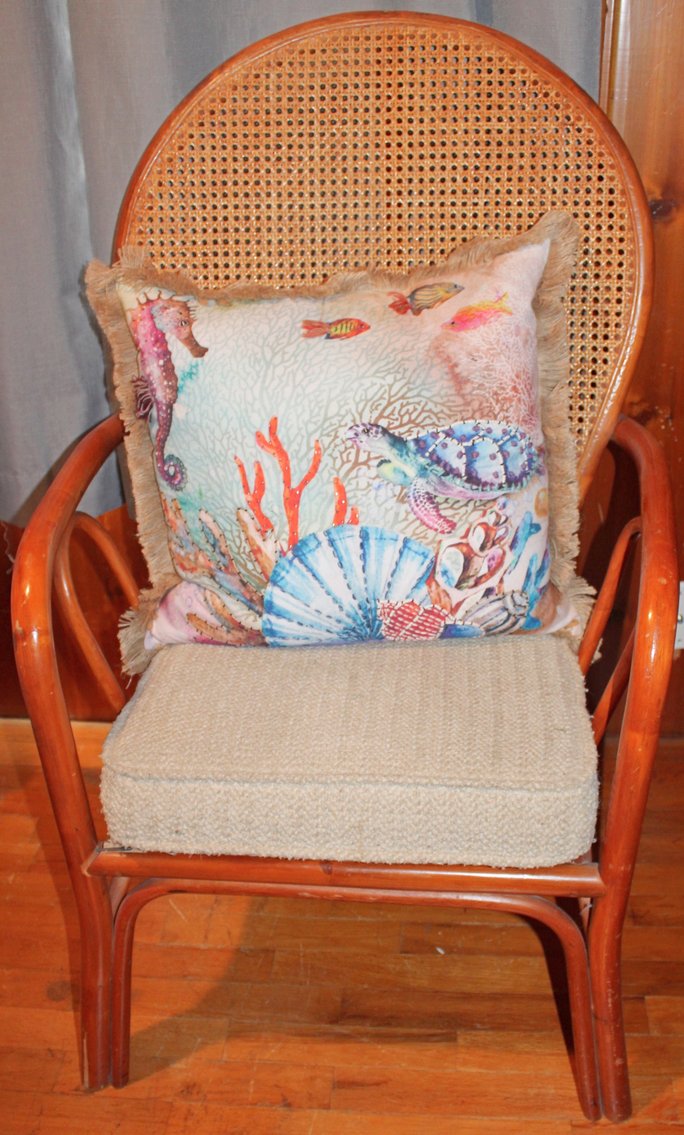 Image for LIVING ESTATE AUCTION