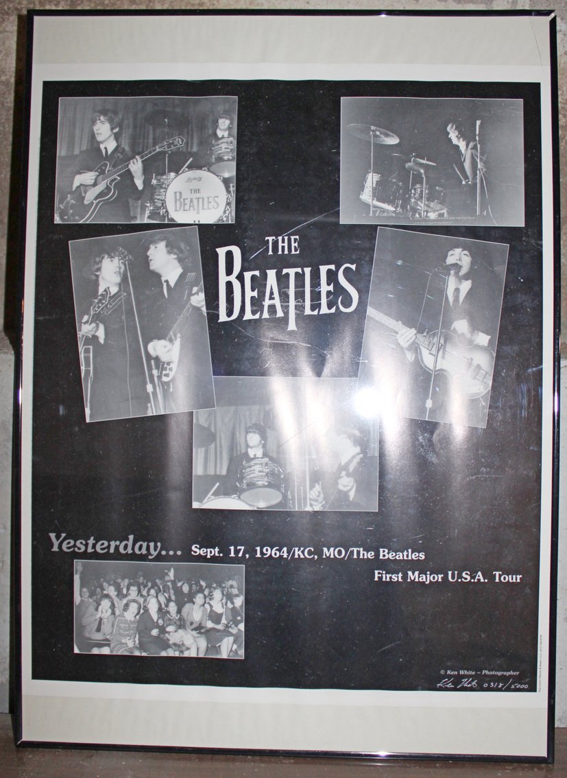 Image for LIVING ESTATE AUCTION