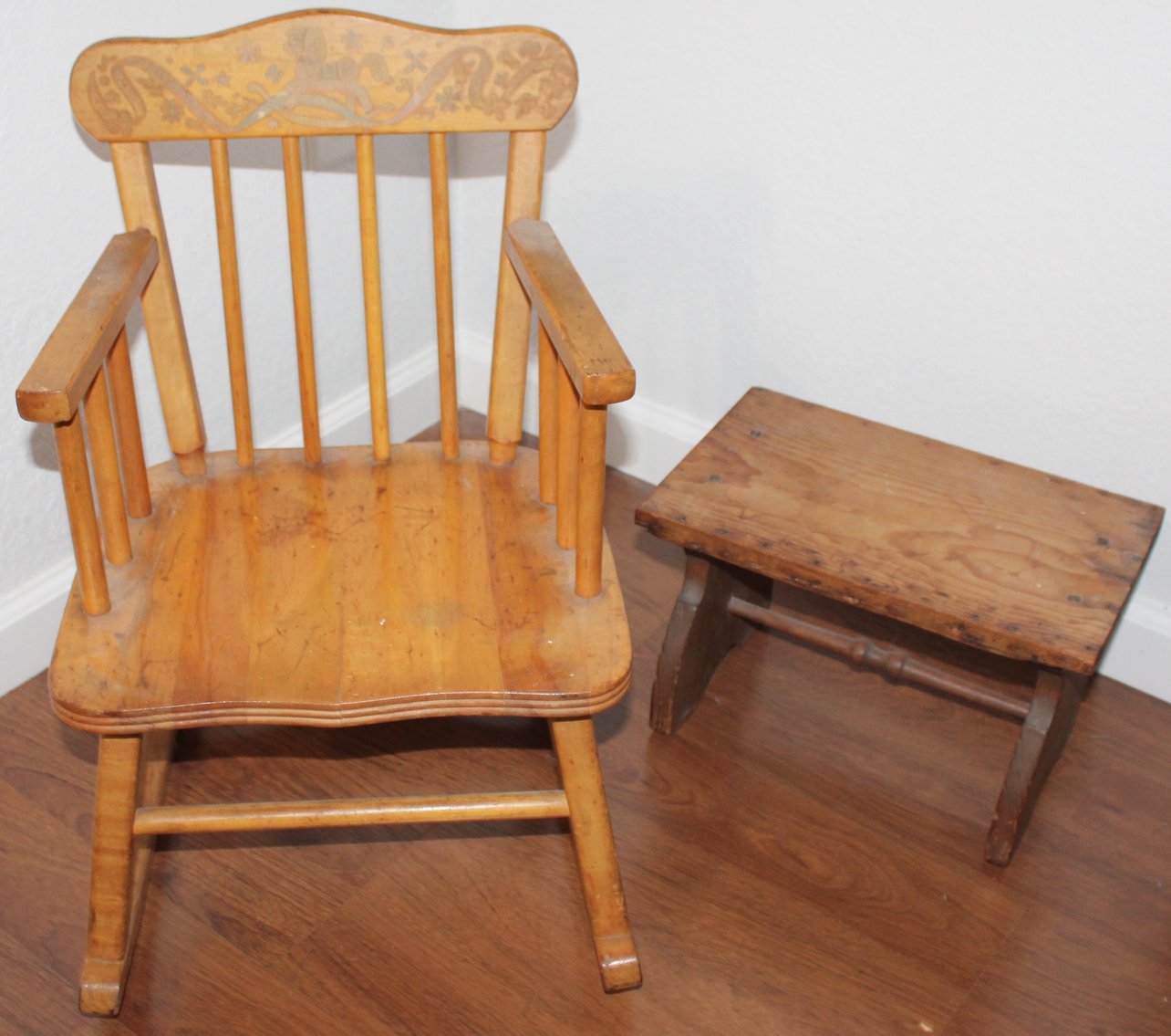 Image for LIVING ESTATE AUCTION